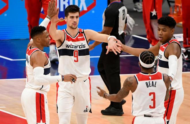 开云下载-包含加时末段体能课后，华盛顿奇才调整名单备战意甲，信心回归，数据趋势出现新变化的词条